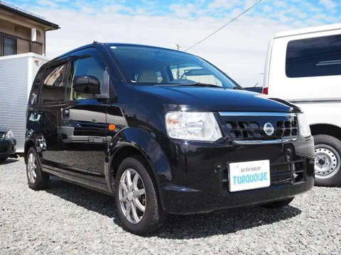 Nissan Otti