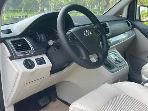 Maxus G10