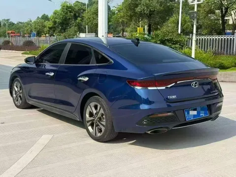 Hyundai Festa