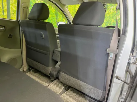 Daihatsu Mira Custom