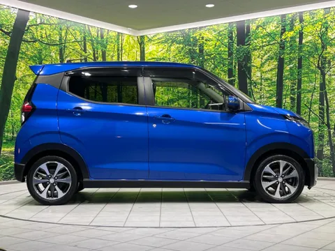 Mitsubishi eK X