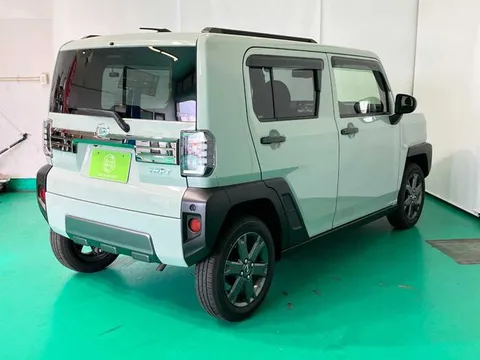 Daihatsu Taft