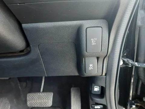 Honda N-BOX Slash