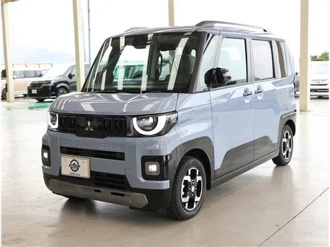 Mitsubishi Delica Mini