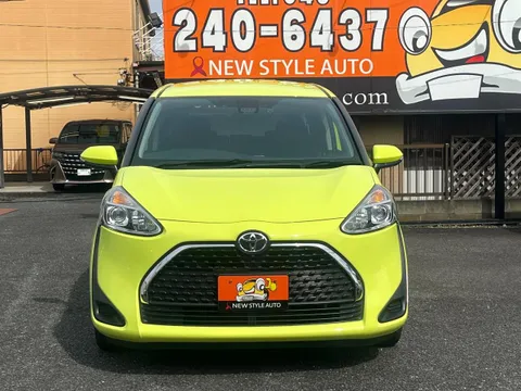 Toyota Sienta