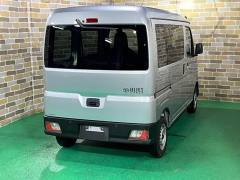 Daihatsu Hijet Cargo