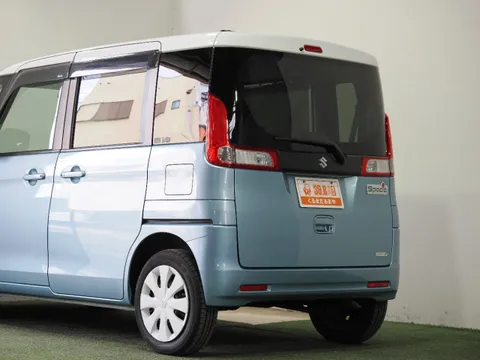 Suzuki Spacia