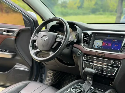 Gac GS8