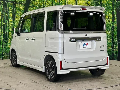 Suzuki Spacia Custom