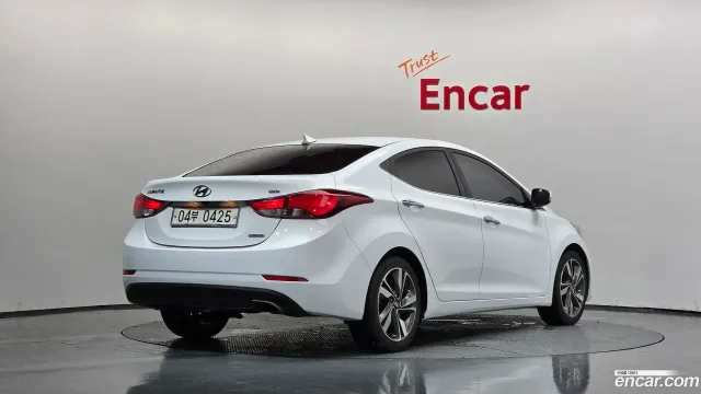 Hyundai Elantra (Avante)