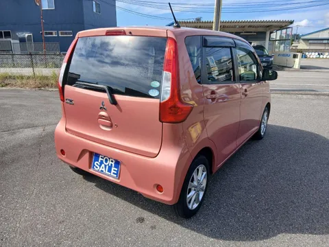 Mitsubishi eK Wagon