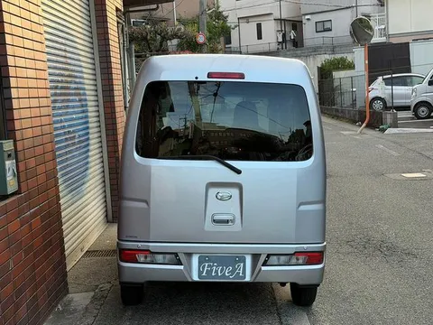 Daihatsu Hijet Cargo