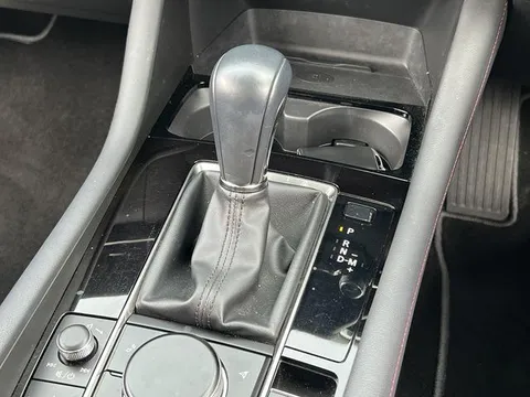 Mazda MAZDA3 Sedan