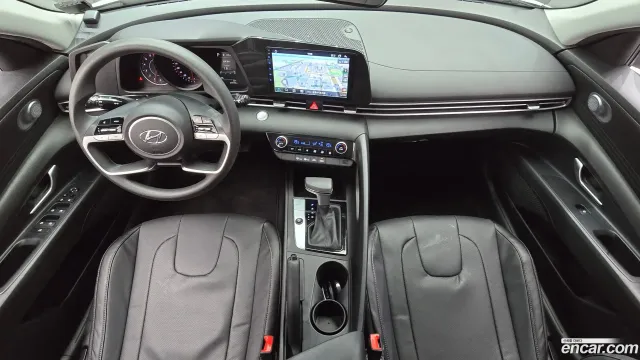 Hyundai Elantra (Avante)