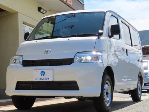 Toyota TownAce Van