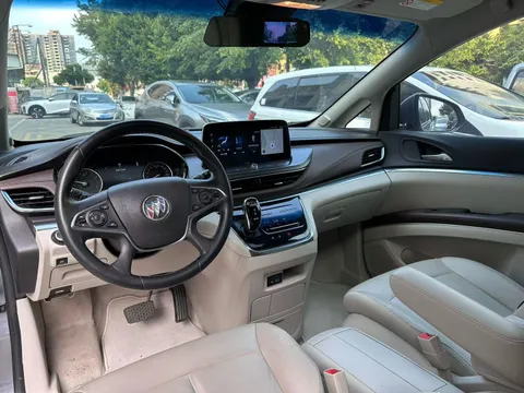 Buick GL8