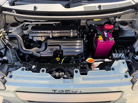 Daihatsu Mira Tocot