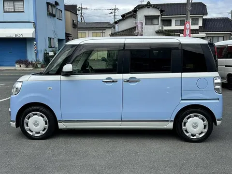 Daihatsu Move Canbus