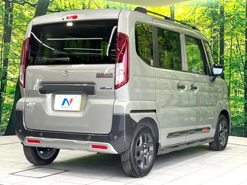 Suzuki Spacia Gear