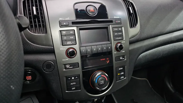 Kia Cerato (Forte)