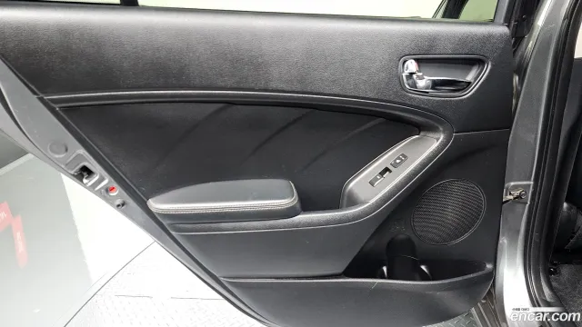Kia Cerato (K3)