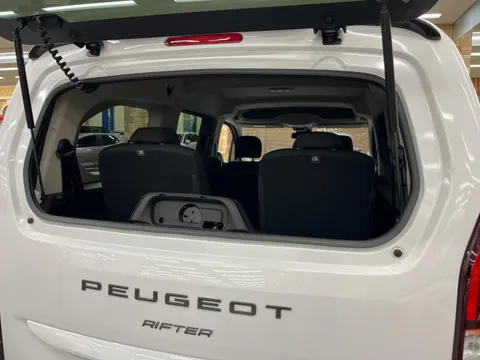 Peugeot Rifter