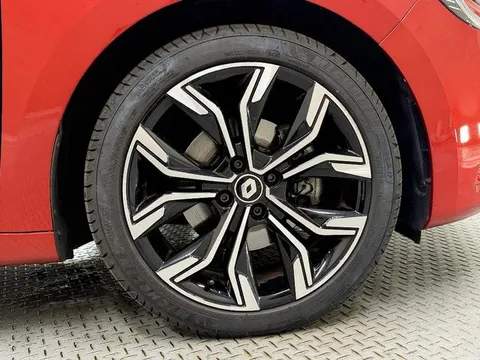 Renault Lutecia