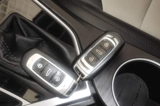 Geely Vision