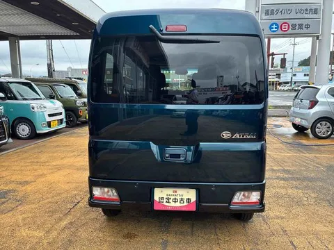Daihatsu Atrai