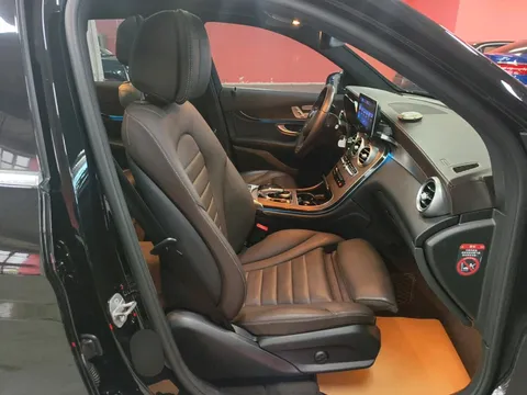 Mercedes-Benz Mercedes-Benz GLC