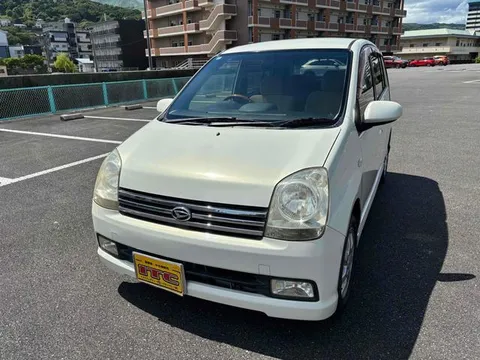 Daihatsu Mira AVY