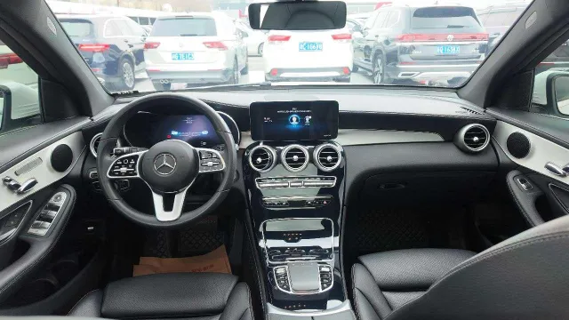 Mercedes-Benz Mercedes-Benz GLC