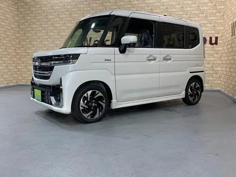 Suzuki Spacia Custom
