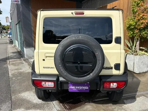 Suzuki Jimny Nomade