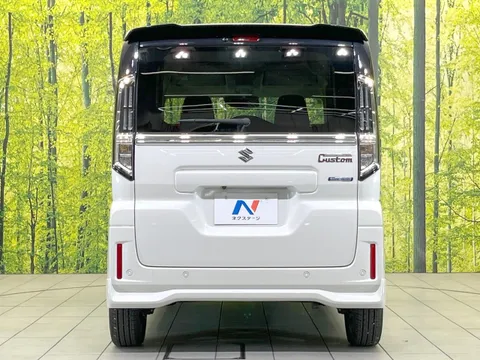 Suzuki Spacia Custom