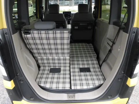 Honda N-BOX Joy