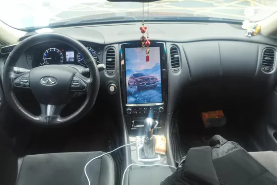 Infiniti QX50
