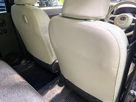 Daihatsu Mira Tocot