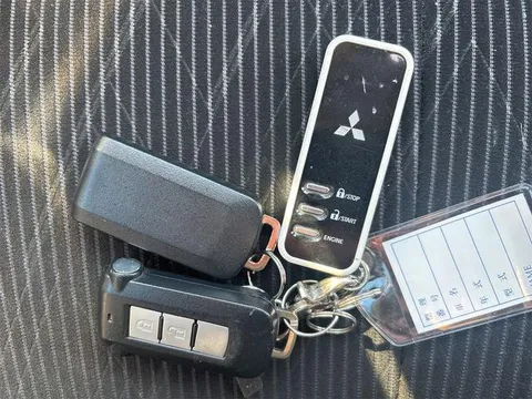Mitsubishi eK Space Custom