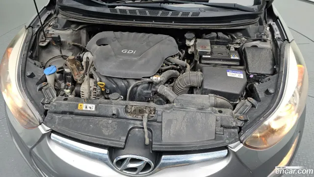 Hyundai Elantra (Avante)