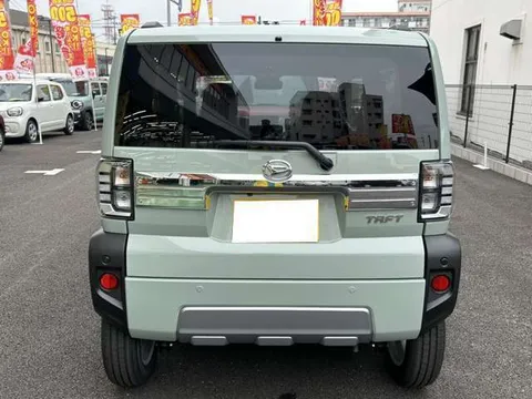 Daihatsu Taft