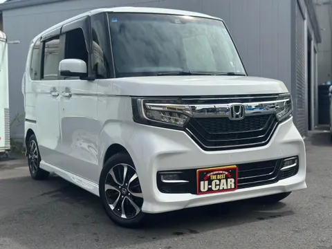 Honda N-BOX Custom