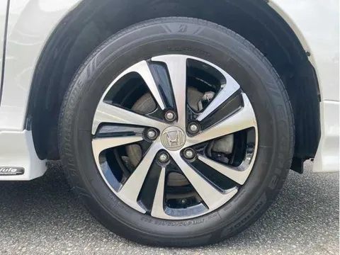 Honda Freed Plus