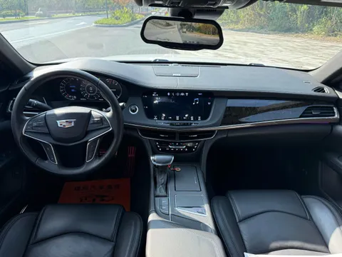 Cadillac CT6