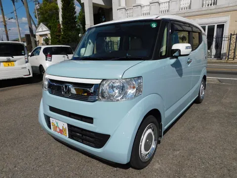 Honda N-BOX Slash