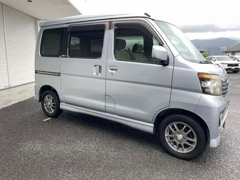 Daihatsu Atrai Wagon