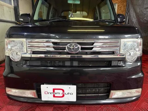 Toyota Pixis Space