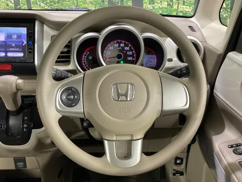 Honda N-BOX Slash