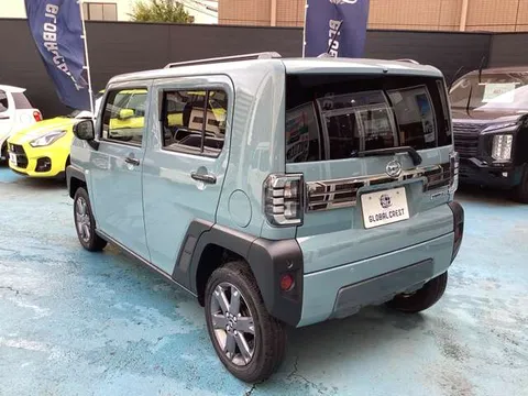 Daihatsu Taft
