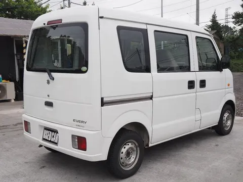 Suzuki Every